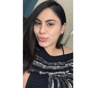 Meet your Posher, Noemi